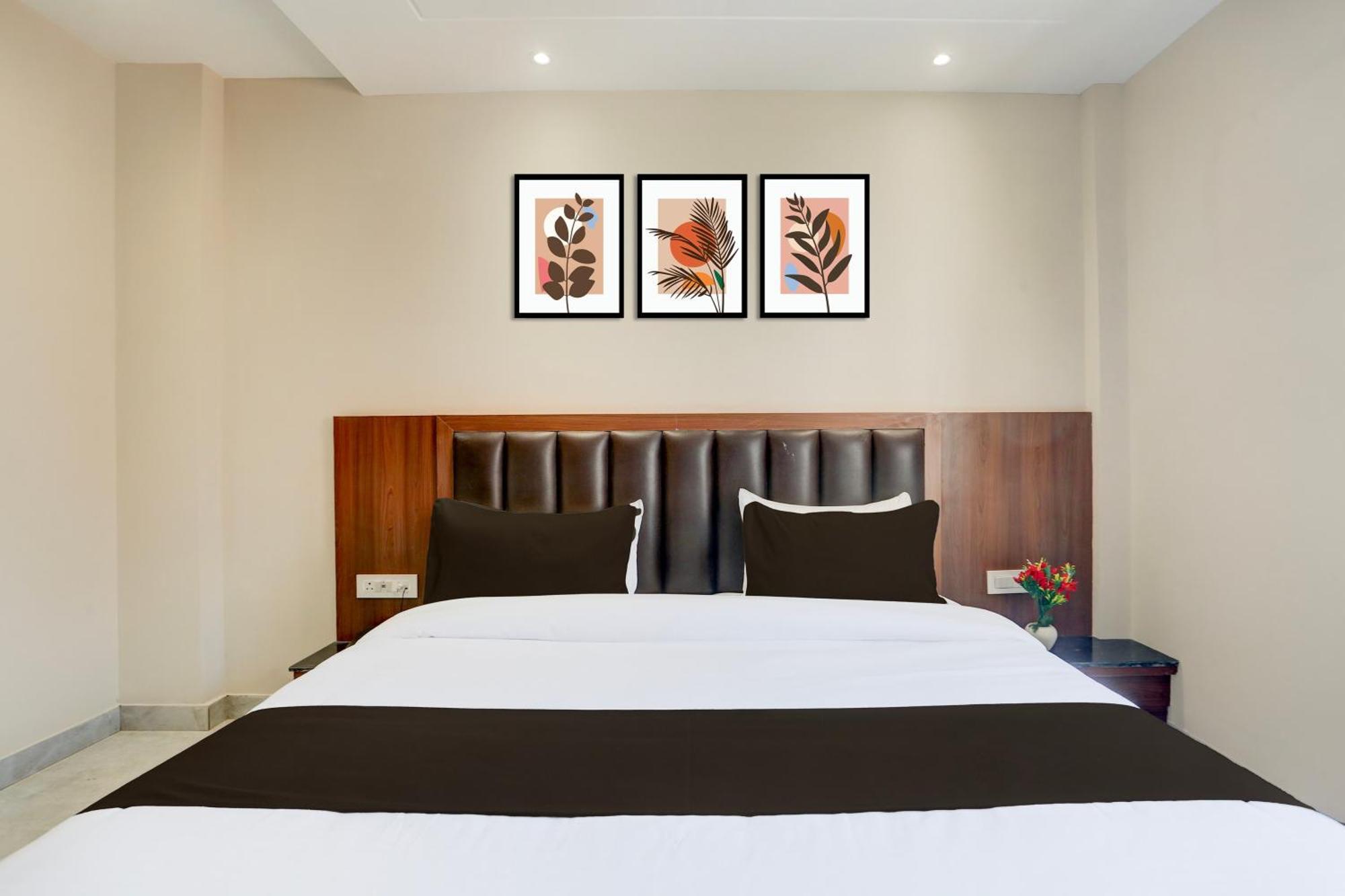 Super Townhouse Taj Nagri Phase 2 Formerly Grand Rivera Tājganj Екстериор снимка